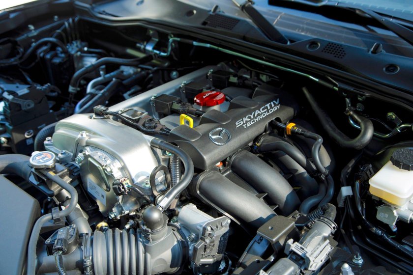 Мазда Миата мотор