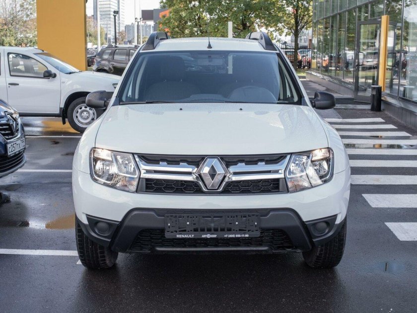 Дастер белый 2020