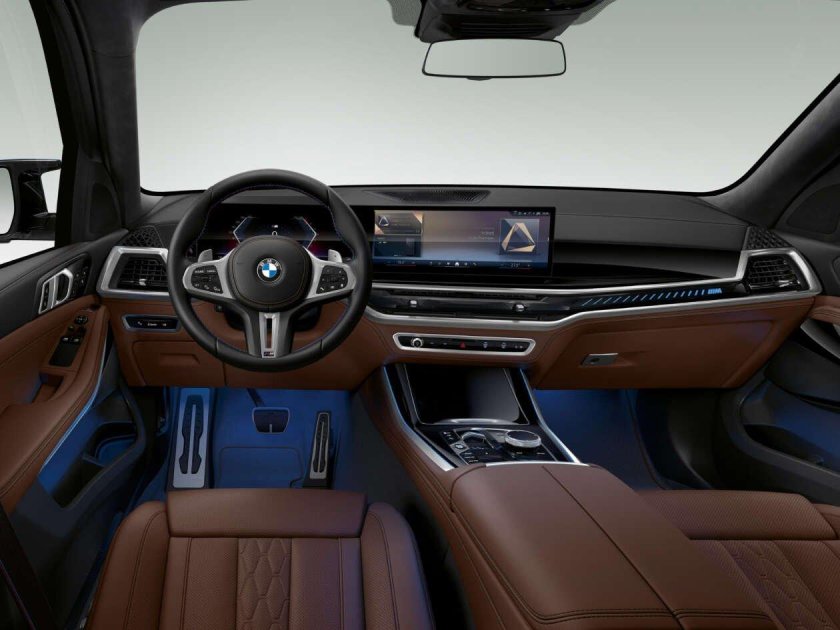 BMW m5 2024 салон