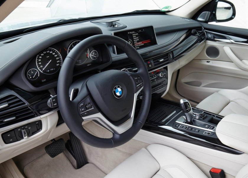 BMW x5 салон