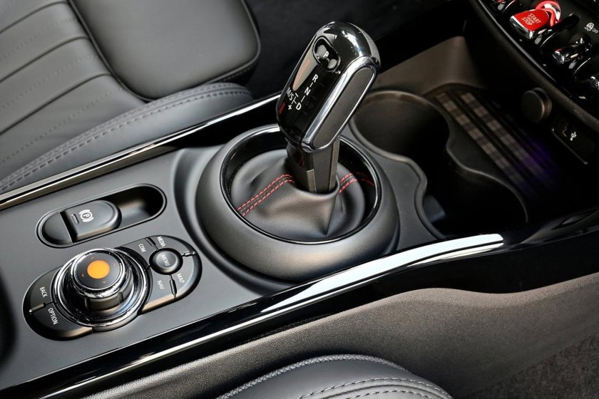 Мини Купер 2020 салон