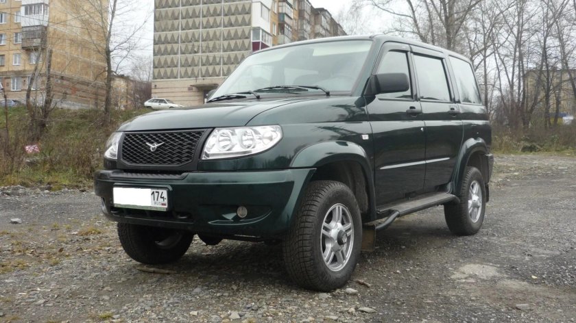 Авантюрин металлик цвет УАЗ Патриот