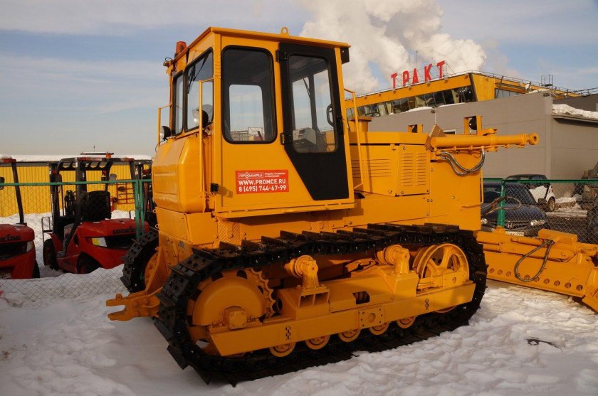 Бульдозер ЧТЗ б10м