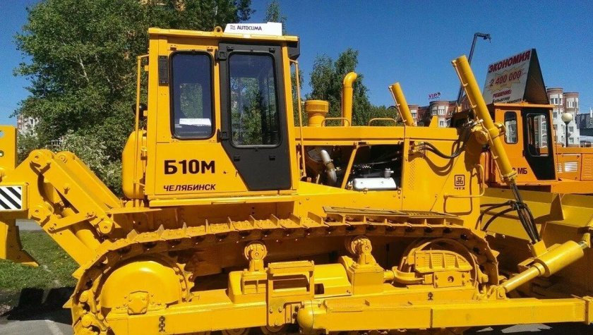 Бульдозер ЧТЗ б10м