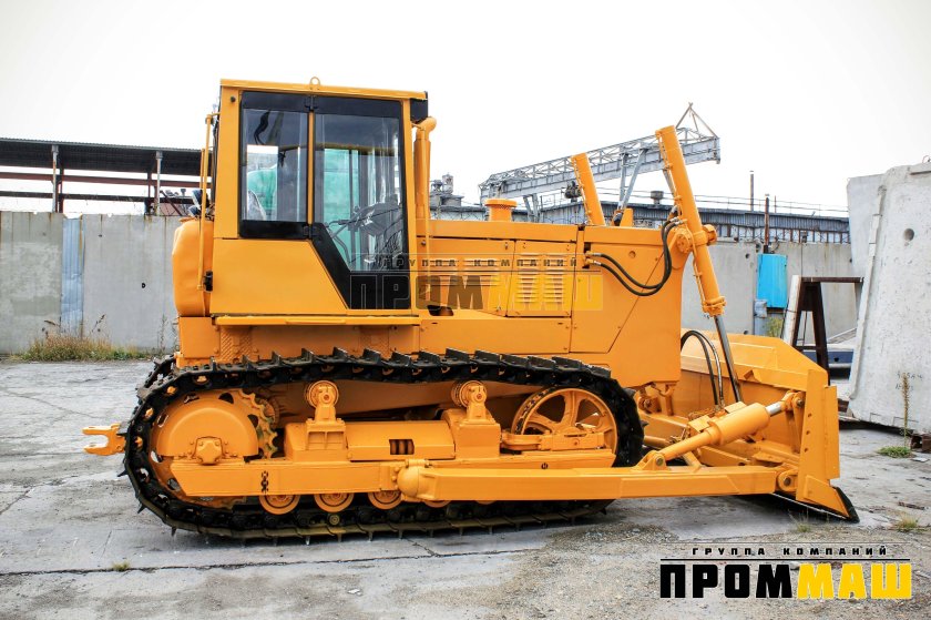 Бульдозер ЧТЗ б10м