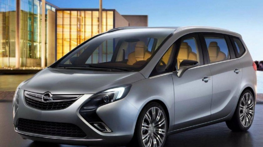 Опель Зафира 2020