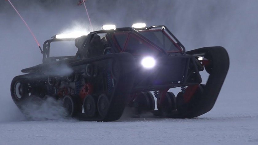 Ripsaw ev3 f1
