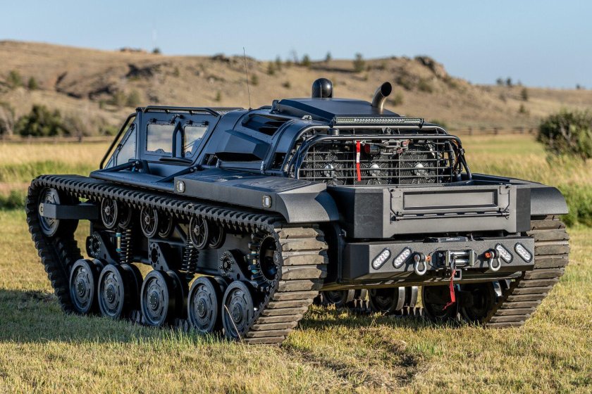 Танк Ripsaw ev2