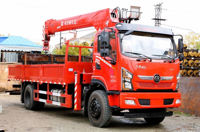 Экскаватор Dongfeng