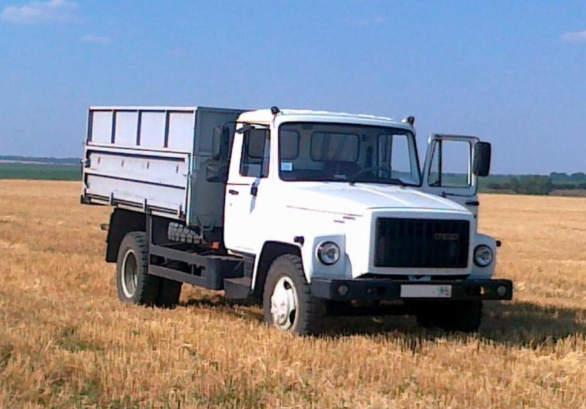 ГАЗ-3307 самосвал