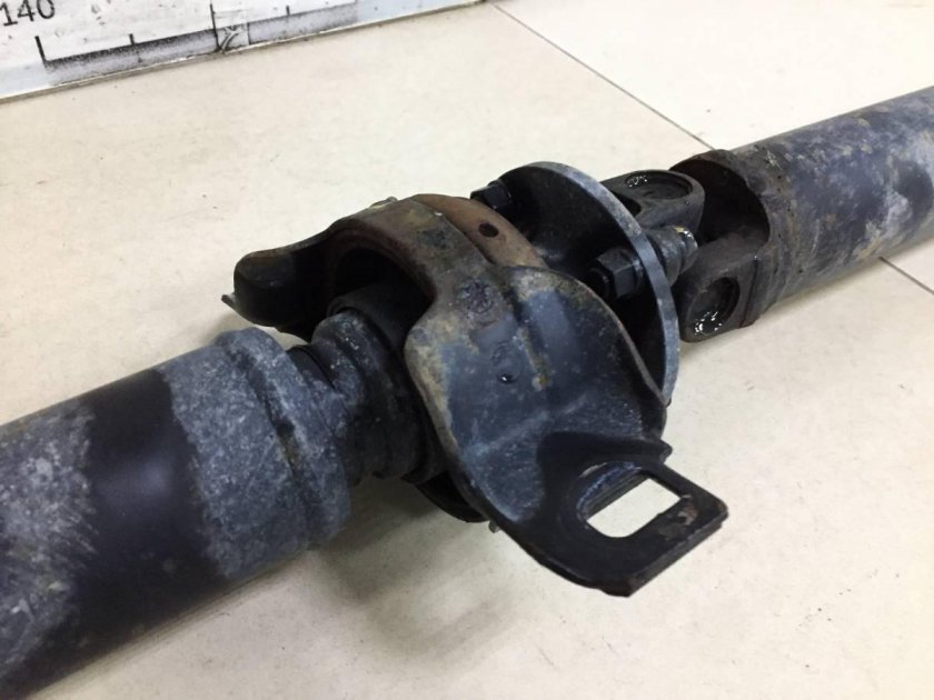 Вал карданный