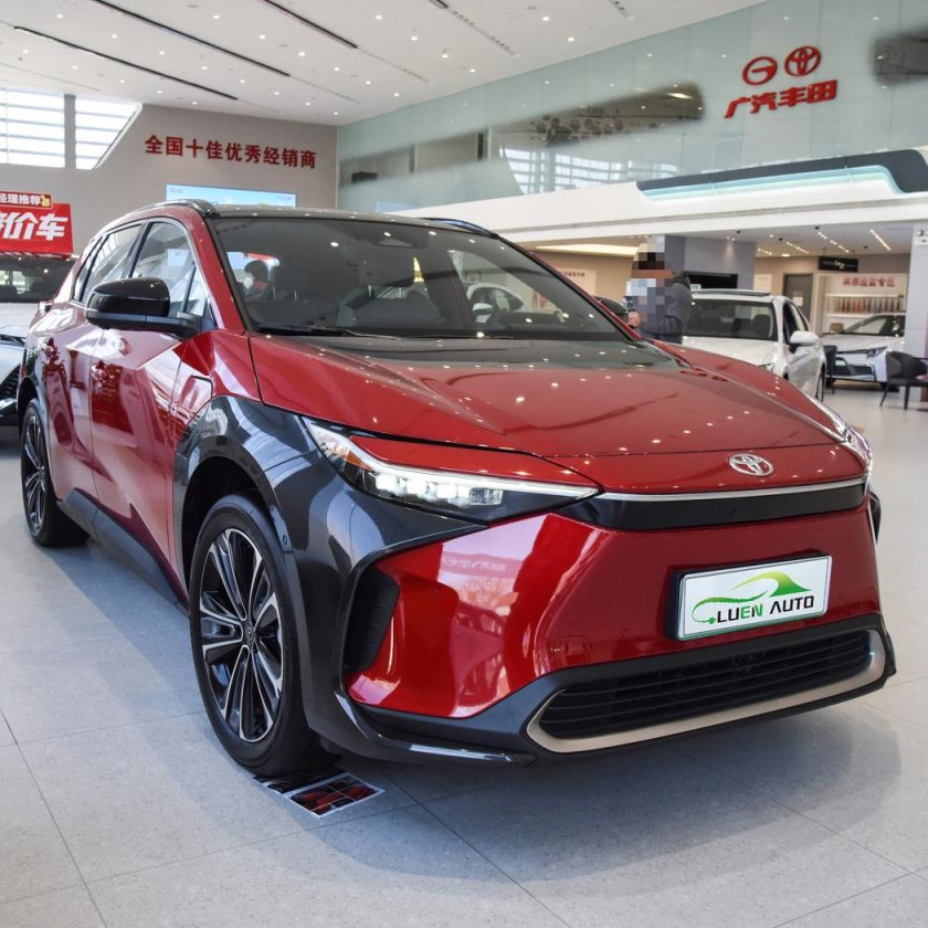 BAIC u5 Plus 2023 Red