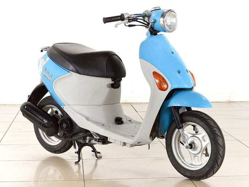 Suzuki Lets 4
