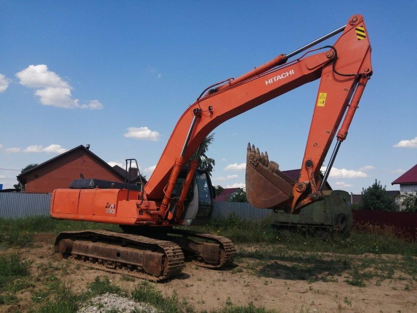 Экскаватор Hitachi zx330