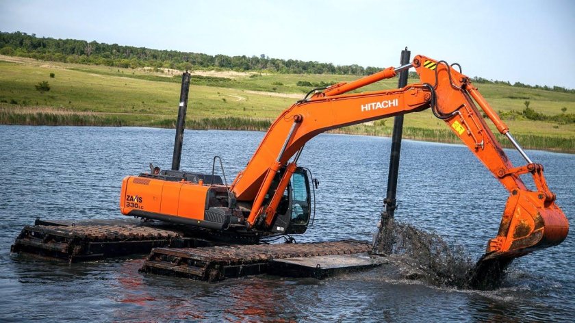 Плавающий экскаватор AMPHIMASTER am200