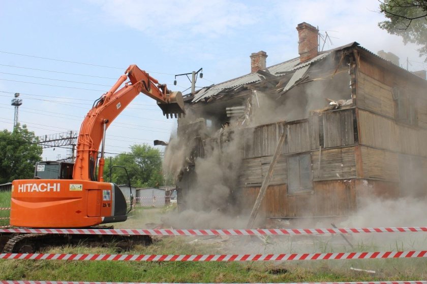 Экскаватор Хитачи 330