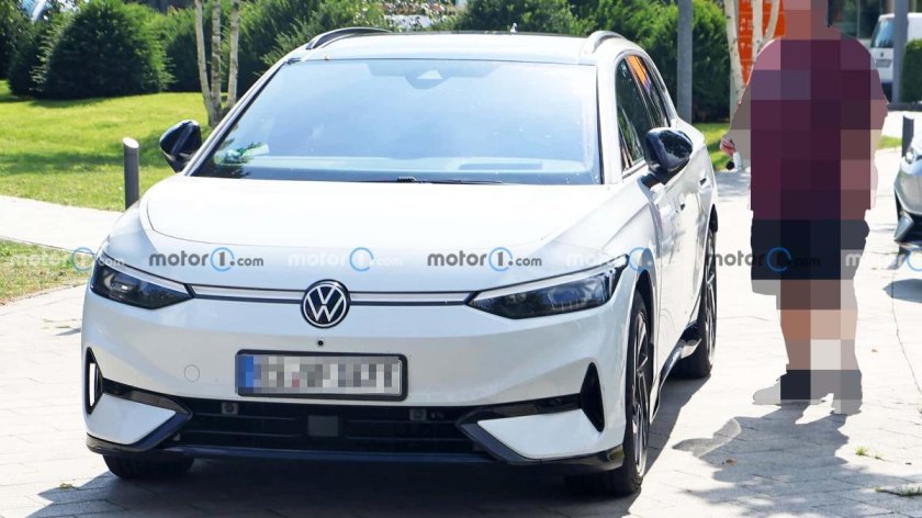 Фольксваген ИД 4 2024