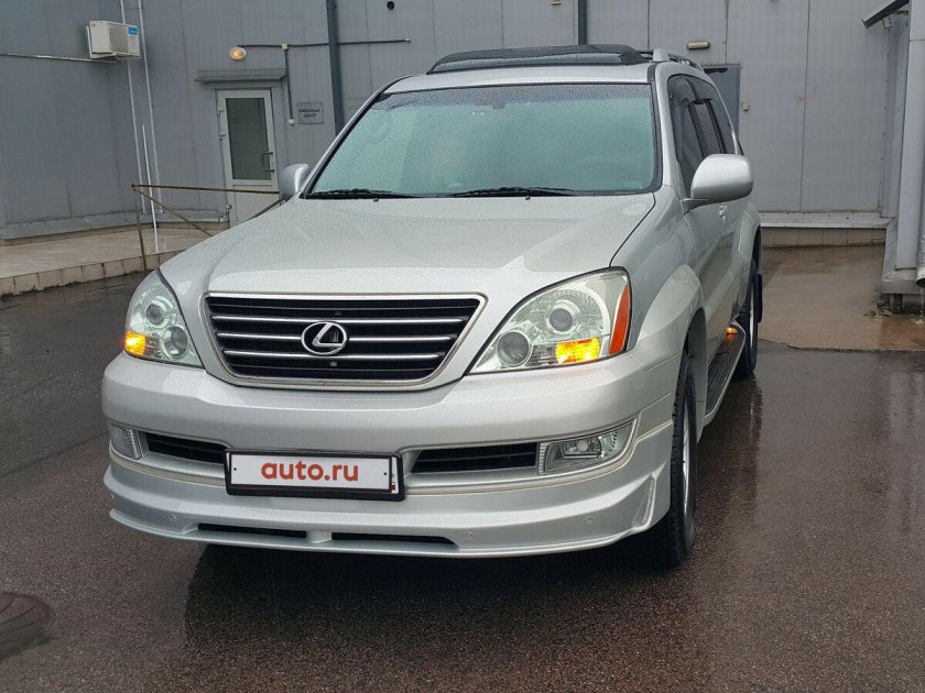 Лексус 470 2004