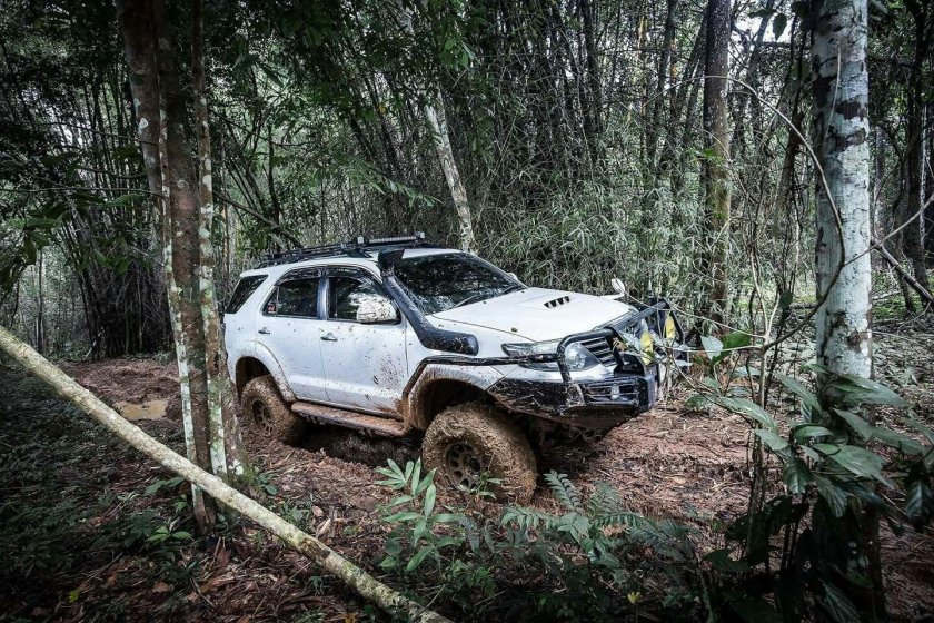 Тойота фортунер оффроад