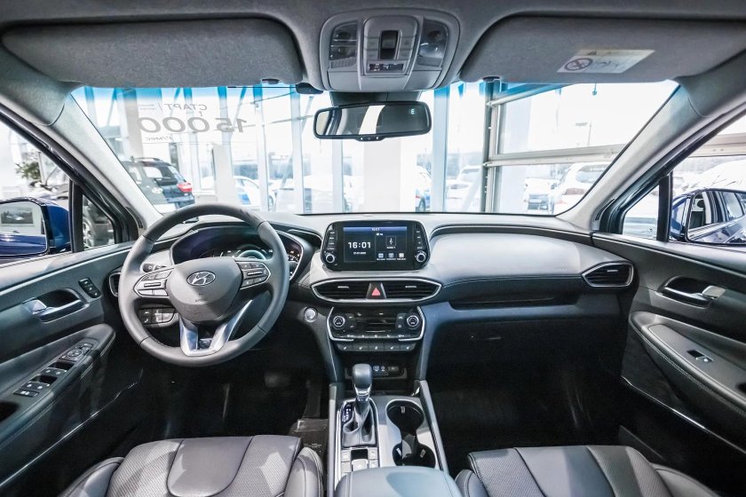 Hyundai Santa Fe 2021 салон