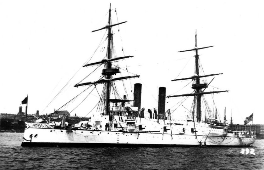 Такасаго бронепалубный крейсер