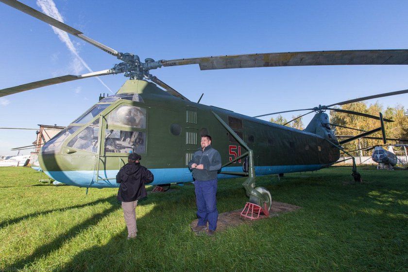 Як 24 и Чинук