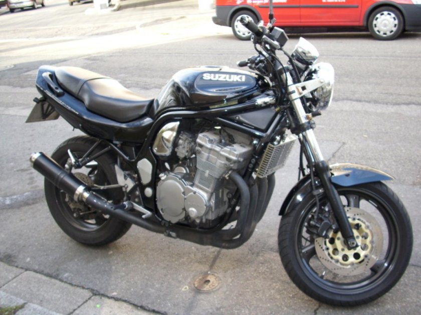 Сузуки бандит GSF 600