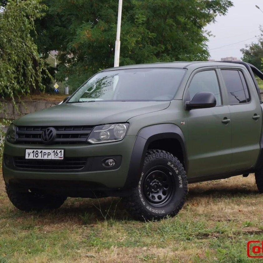Volkswagen Amarok хаки