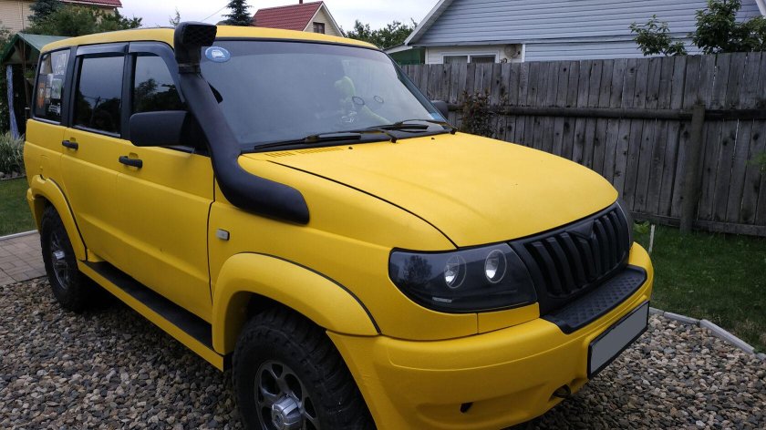 УАЗ Патриот желтый Раптор