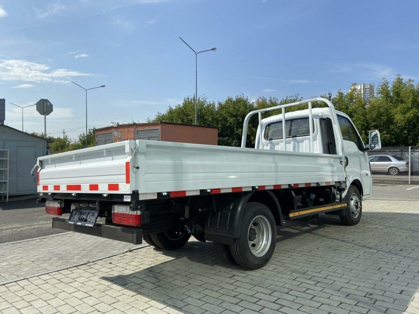 Dongfeng eq 1030
