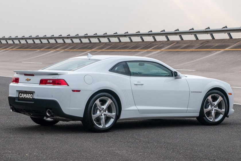 Chevrolet Camaro SS 5