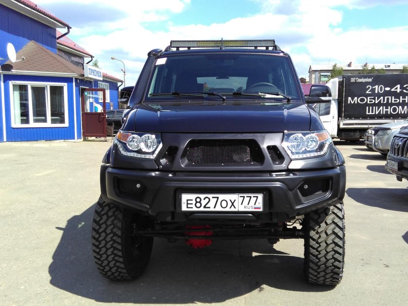 Силовой бампер на УАЗ Патриот