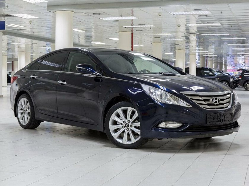 Hyundai Sonata 6