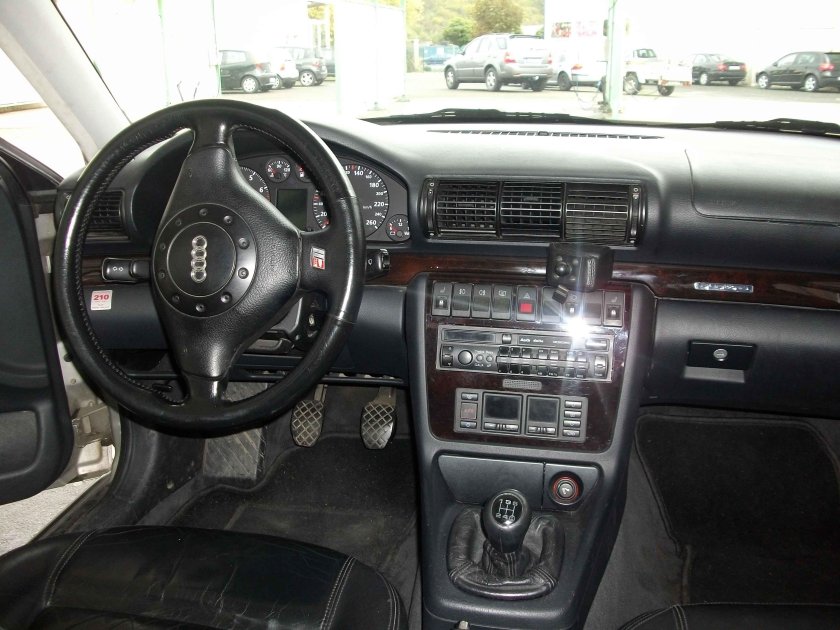 Audi a4 b5 1995 салон