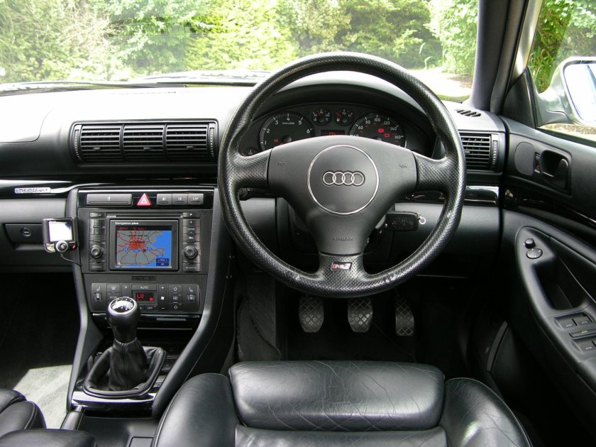 Audi s4 b5 салон