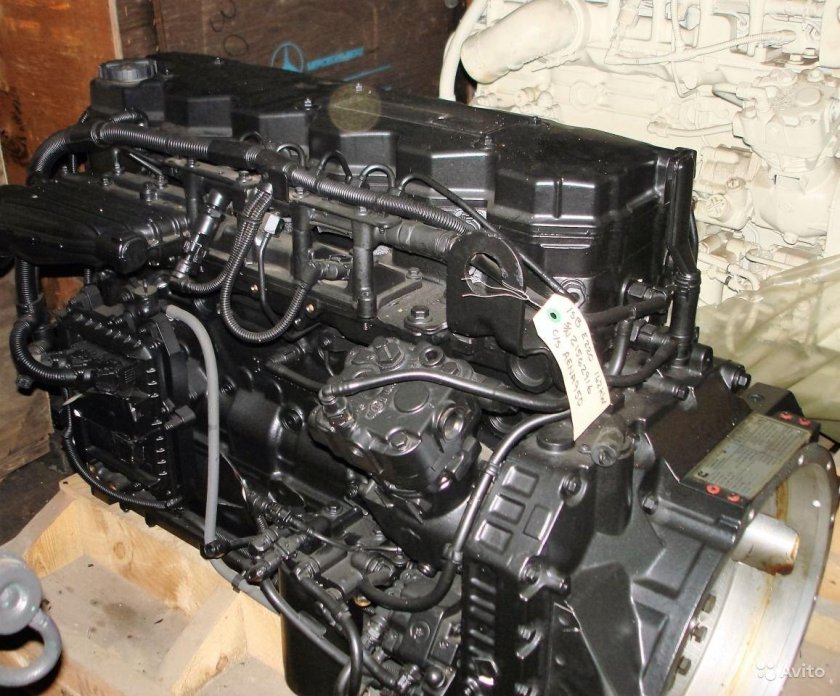 Двигатель cummins 6isbe 300
