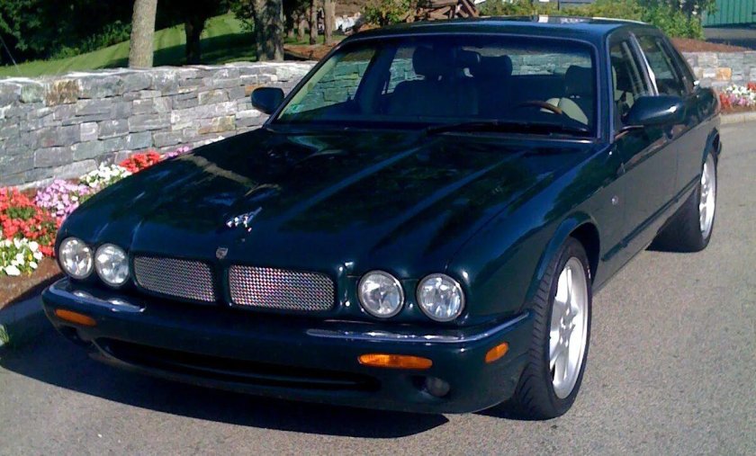 Jaguar XJR 1999