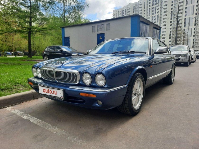 Jaguar xj ii x308