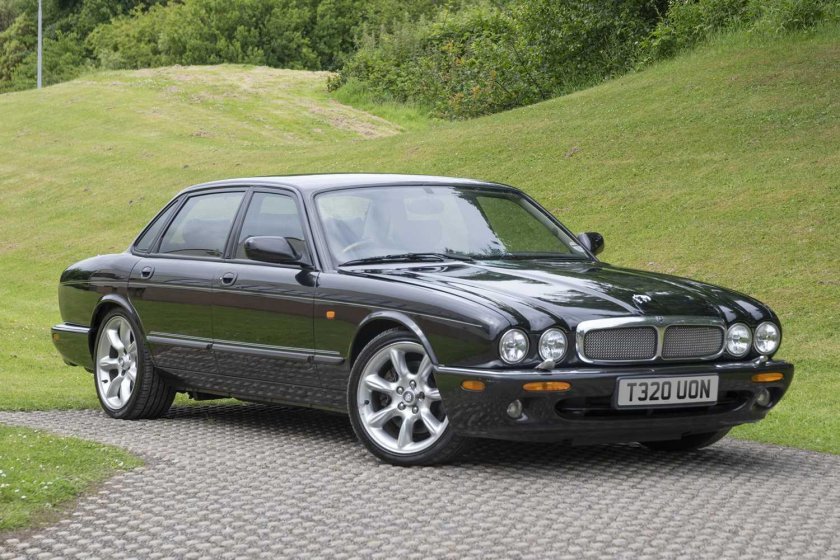 Jaguar xj series