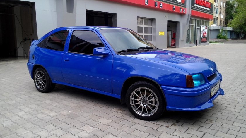 Опель кадет синий