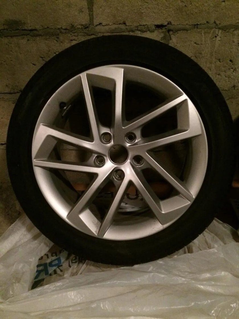 Диски r17 Seat Leon