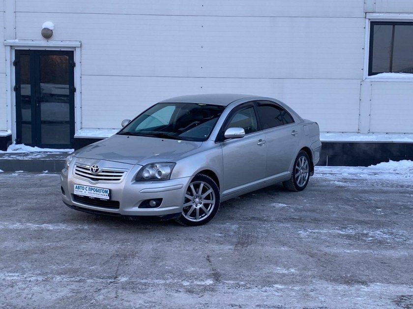 Тойота Авенсис 2006