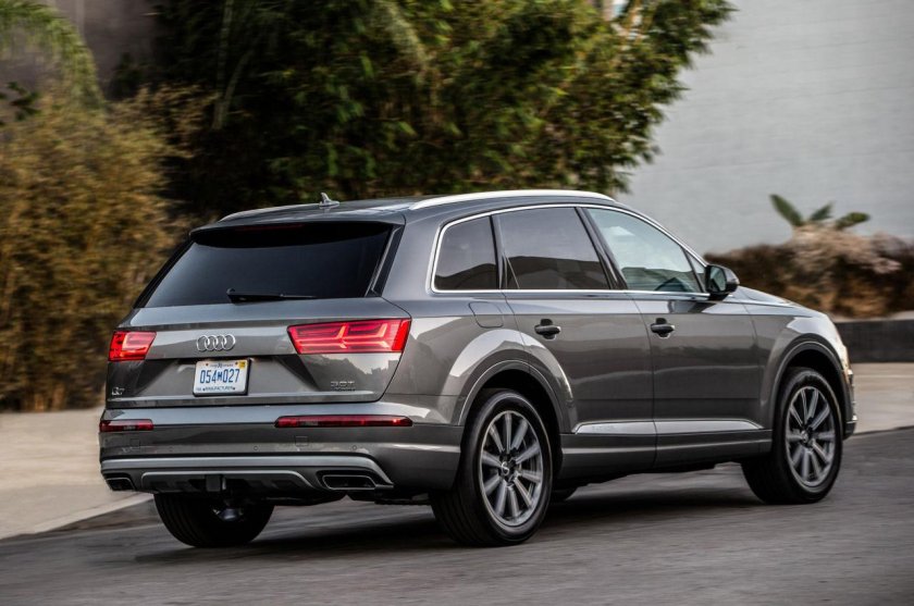 Audi q7 2017