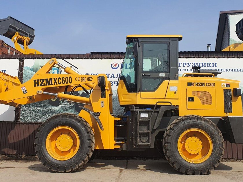 Погрузчик HZM xc600