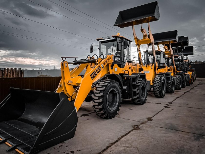 Фронтальный погрузчик HZM xc300