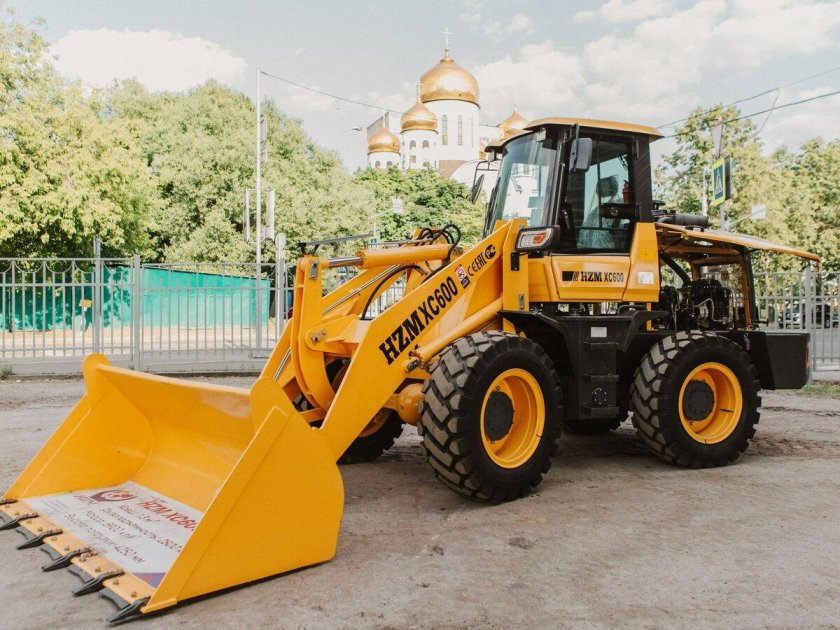 Погрузчик HZM xc600