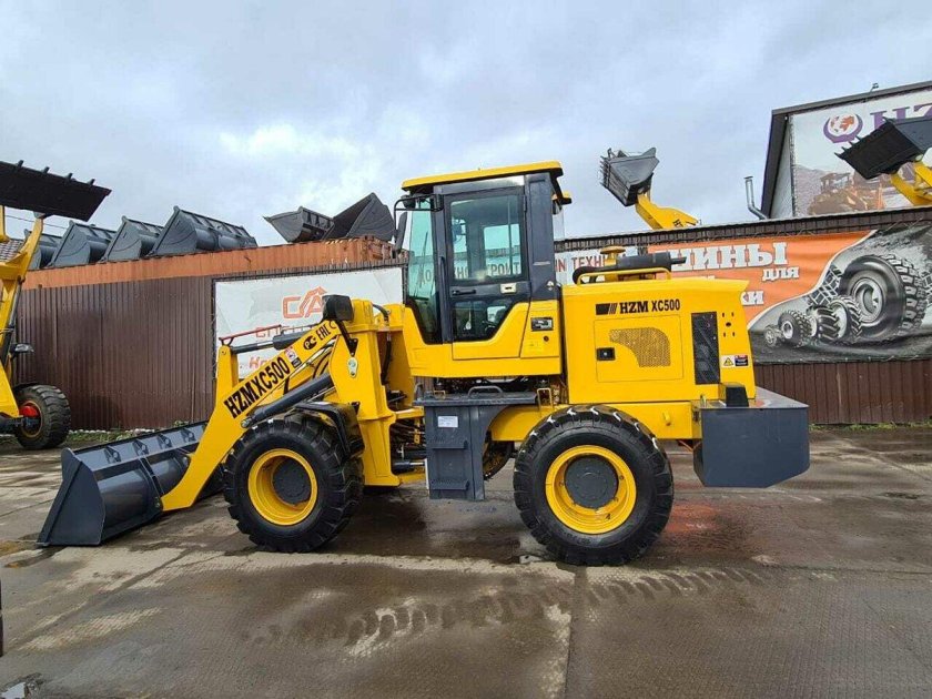 Трактор HZM XC 500