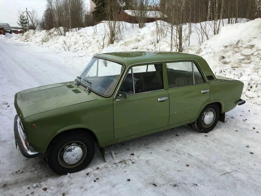 ВАЗ 2101 оливковый 340