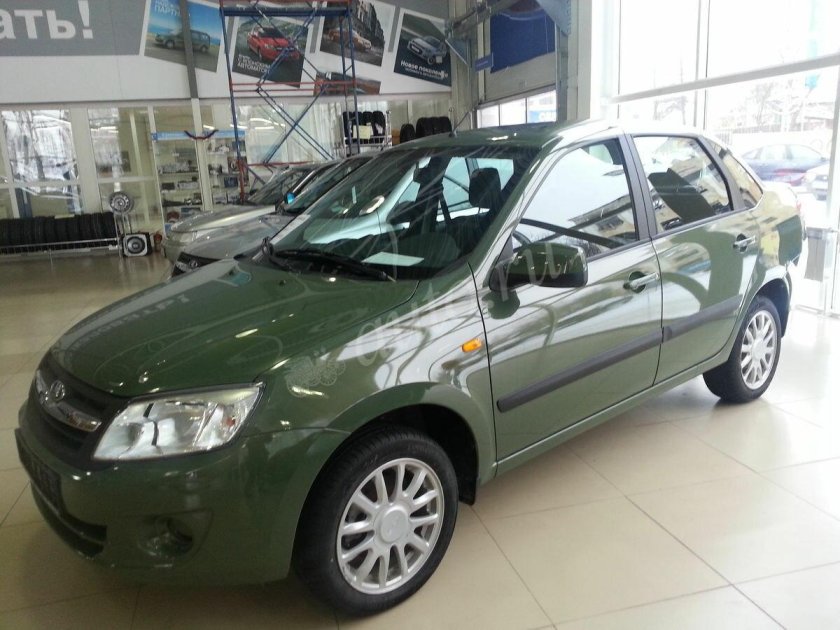 Лада Гранта цвет Аллигатор 309