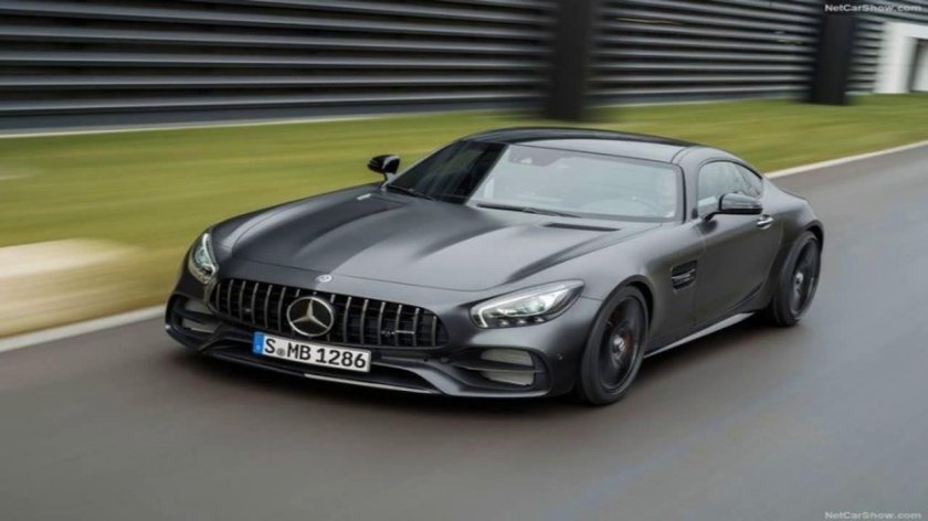Мерседес Бенц АМГ ГТ 2021